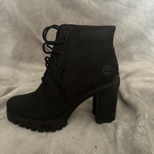 Timberland heeled boots size 10